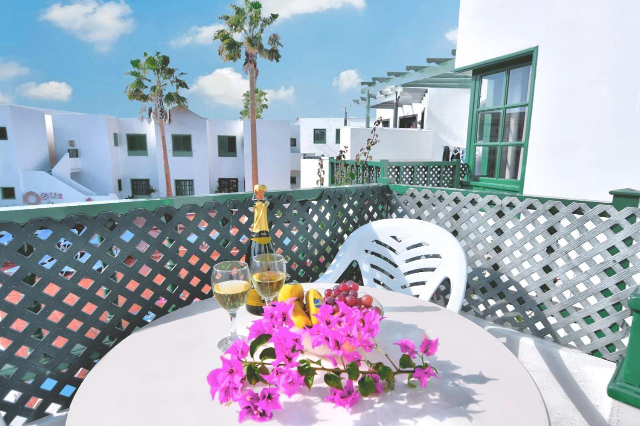 Apartamentos Luz Y Mar Puerto del Carmen  Bagian luar foto