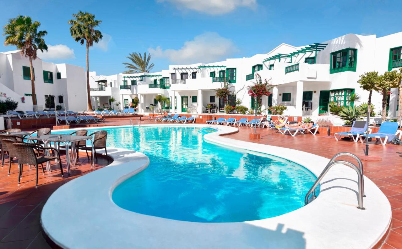 Apartamentos Luz Y Mar Puerto del Carmen  Bagian luar foto