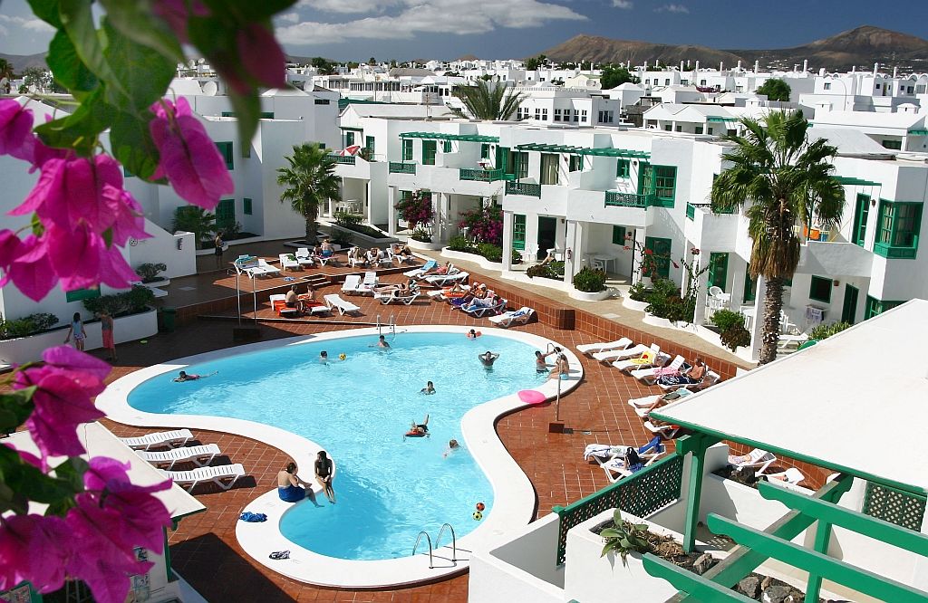 Apartamentos Luz Y Mar Puerto del Carmen  Bagian luar foto