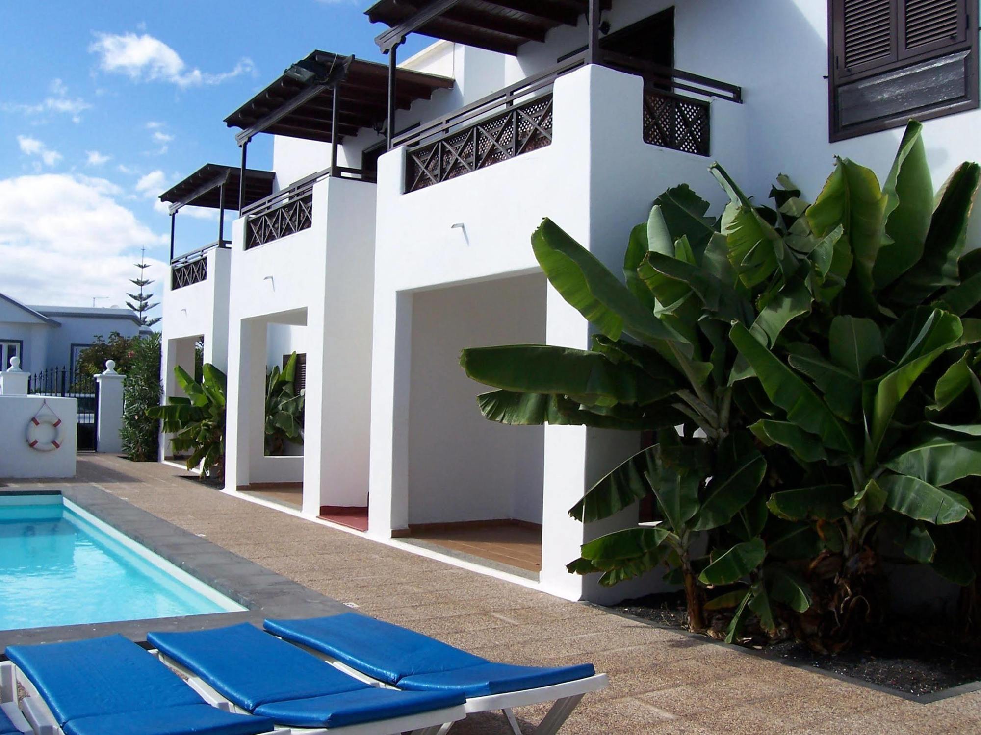 Apartamentos Luz Y Mar Puerto del Carmen  Bagian luar foto