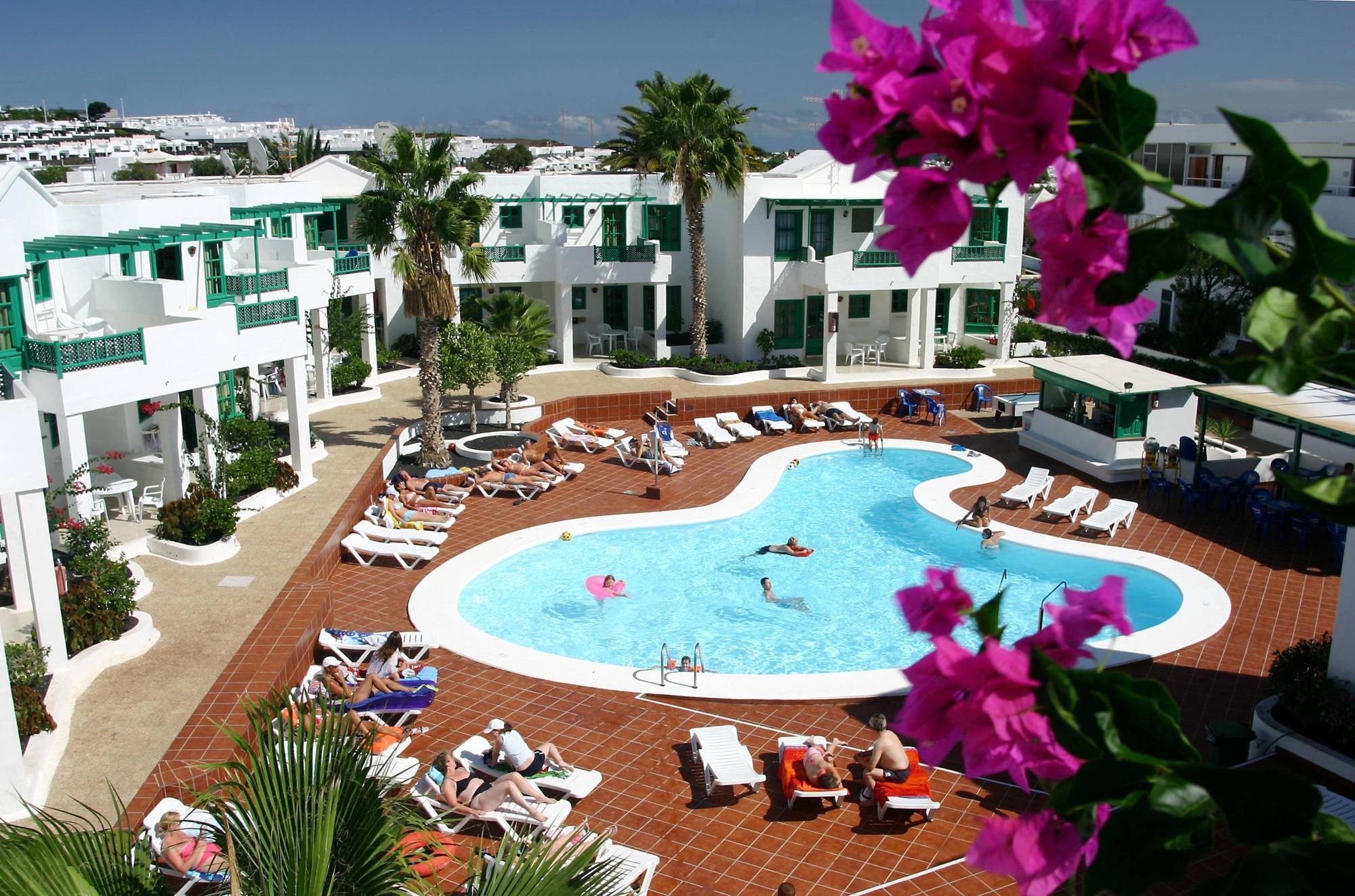 Apartamentos Luz Y Mar Puerto del Carmen  Bagian luar foto